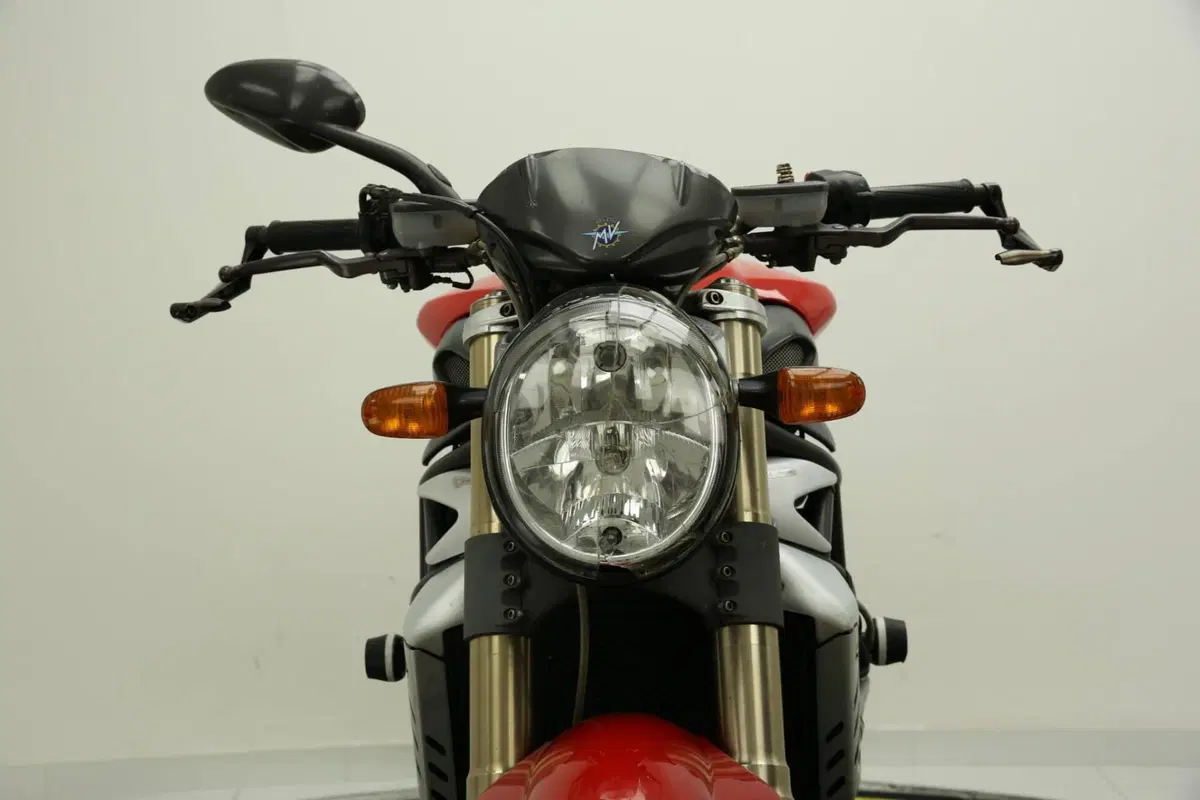 MV Agusta Brutale 750 S (2002 - 06) (8)