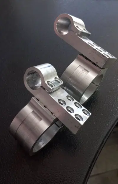 Semimanubrio regolabile in altezza diam 50 by X-Ra X-Race Moto Setting