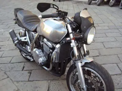 Kawasaki ZRX 1200 (2000 - 05) usata