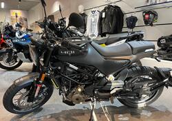 Husqvarna Svartpilen 401 (2021 - 23) usata