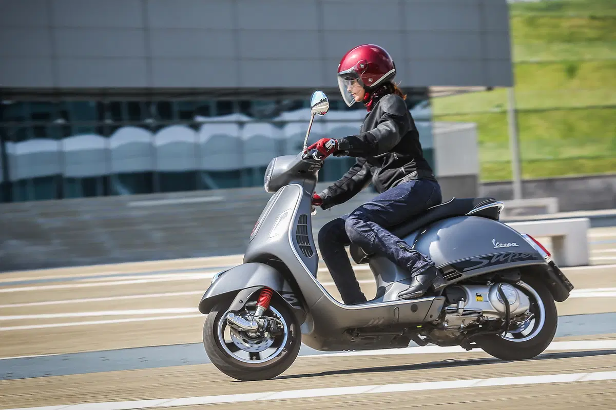 Vespa GTS 300 SuperSport