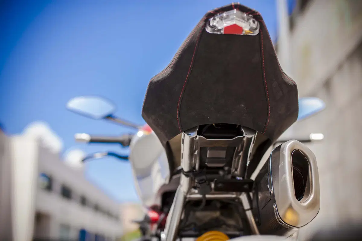 Ducati Monster 1200 S Siluro XTR Pepo (10)