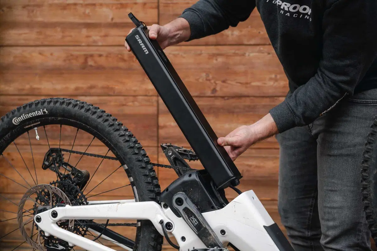 Il primo motore di SRAM con cambio automatico! Abbiamo provato il nuovo Eagle Powertrain [VIDEO e GALLERY] (8)
