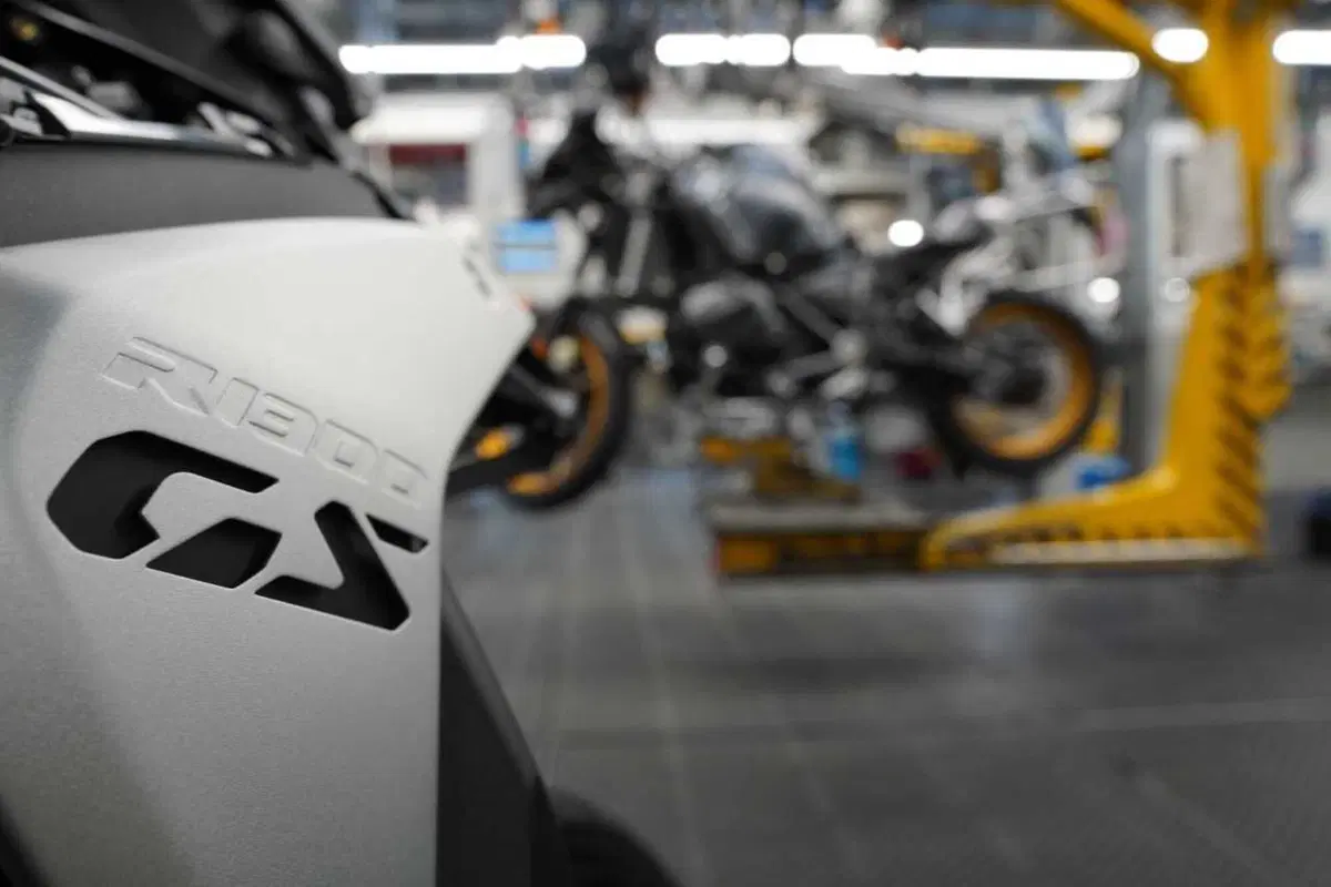 Nuova BMW R1300GS 2024: presentazione LIVE, com'è fatta. Che bomba! (45)