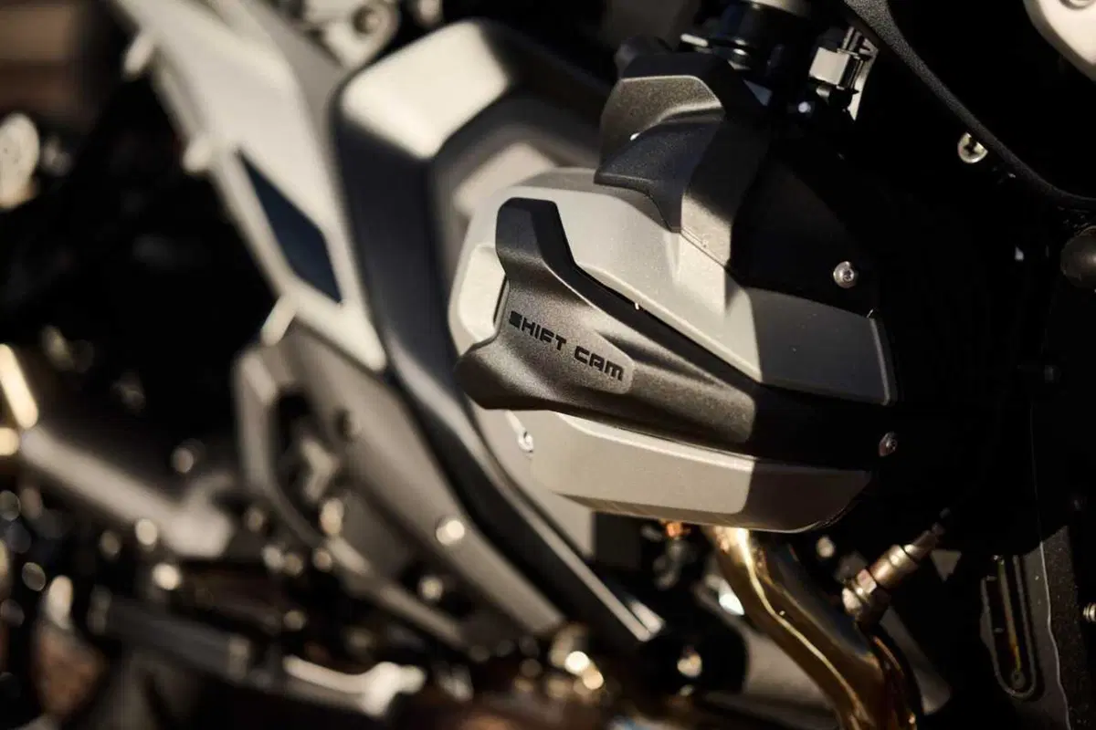 Nuova BMW R1300GS 2024: presentazione LIVE, com'è fatta. Che bomba! (48)