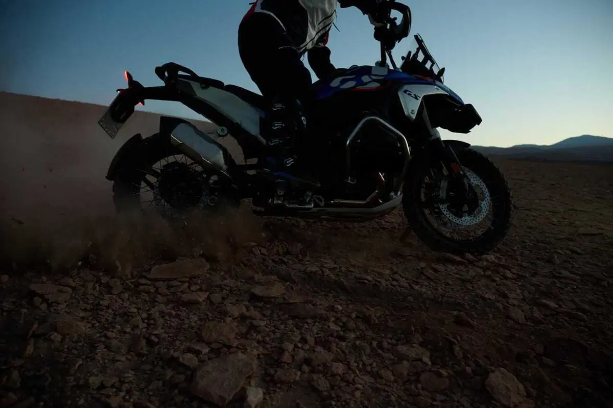 Nuova BMW R1300GS 2024: presentazione LIVE, com'è fatta. Che bomba! (71)
