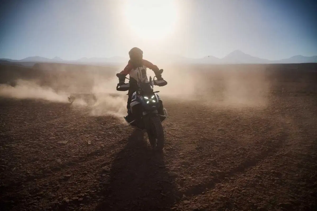 Nuova BMW R1300GS 2024: presentazione LIVE, com'è fatta. Che bomba! (78)