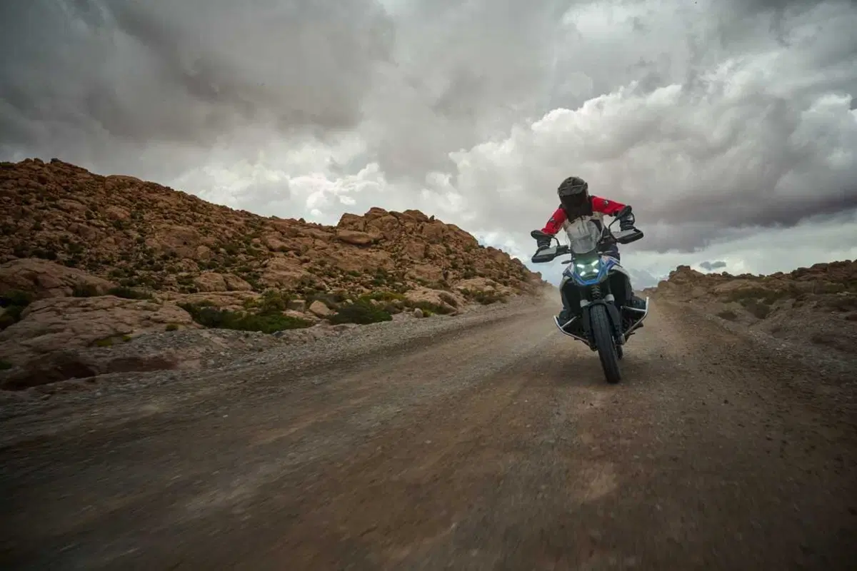 Nuova BMW R1300GS 2024: presentazione LIVE, com'è fatta. Che bomba! (86)