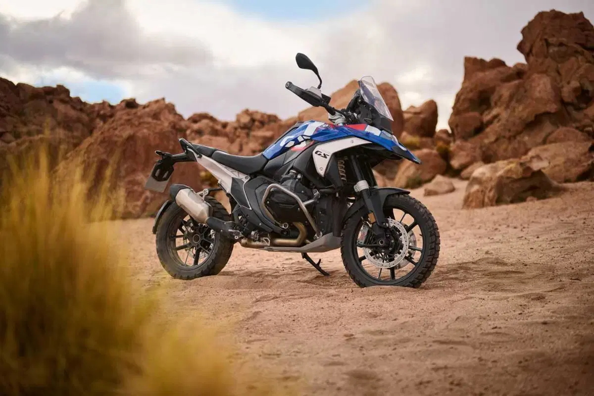 Nuova BMW R1300GS 2024: presentazione LIVE, com'è fatta. Che bomba! (100)