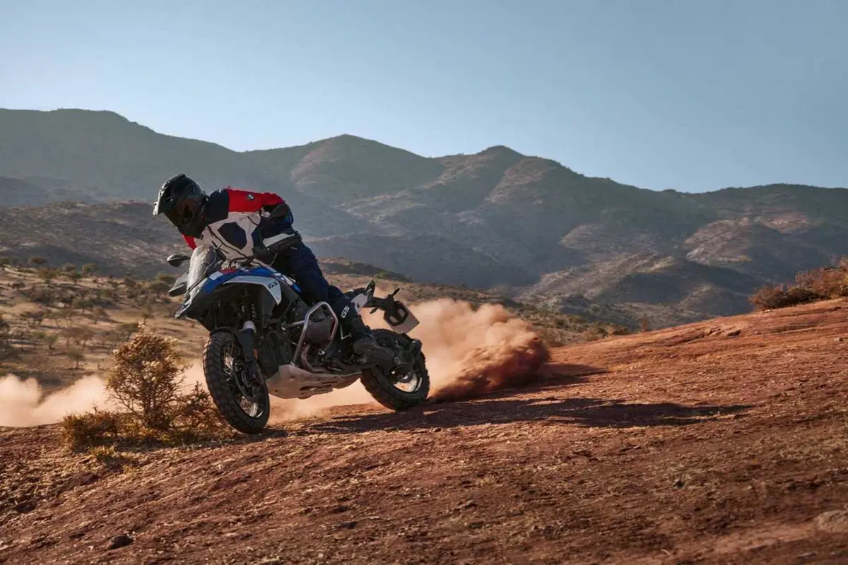 Nuova BMW R1300GS 2024: presentazione LIVE, com'è fatta. Che bomba! (138)