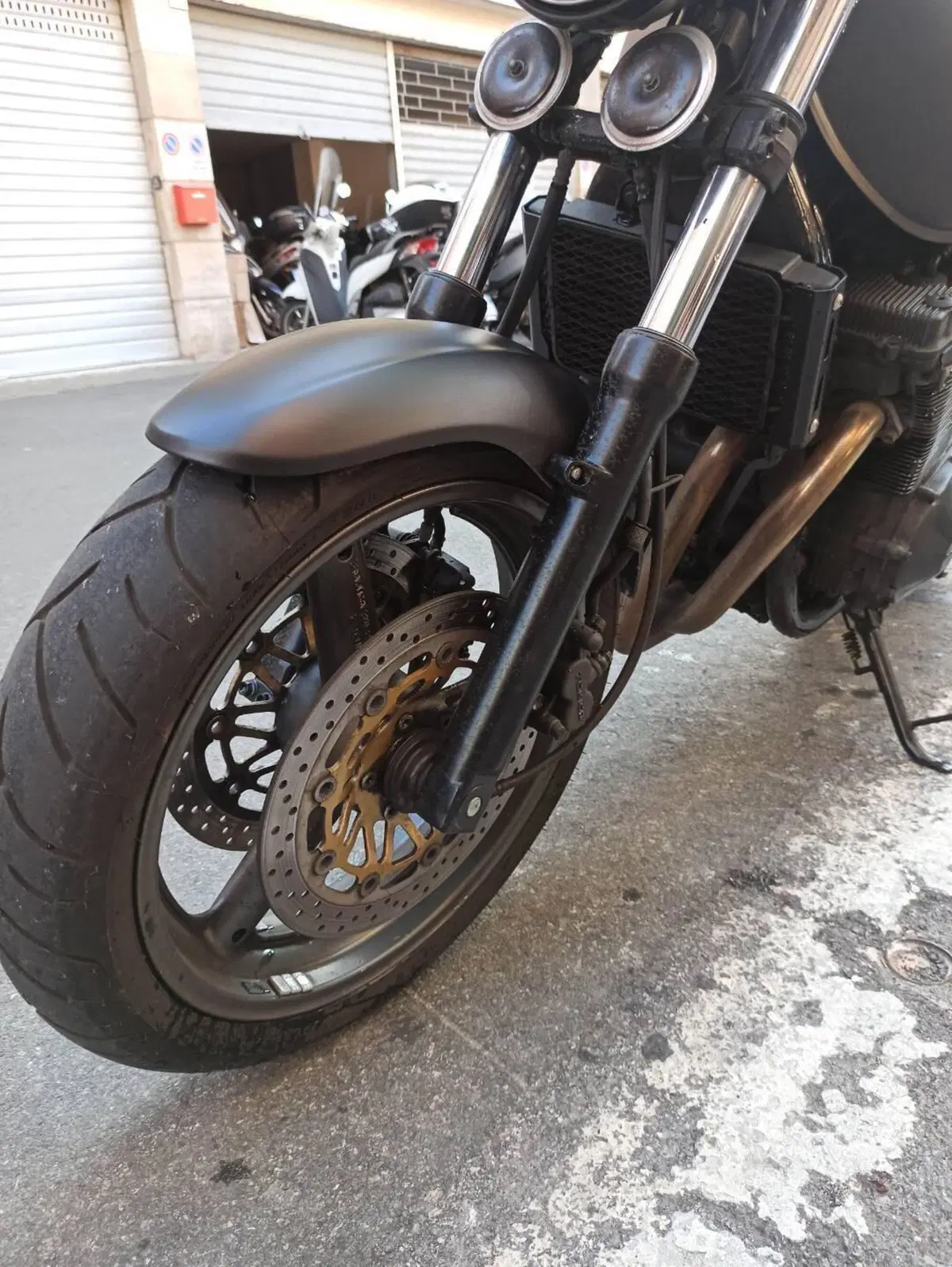 Suzuki GSX 750 F (9)