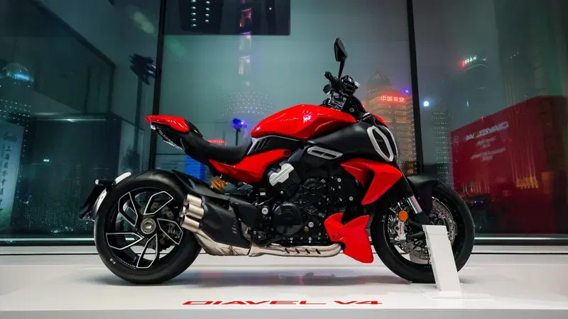 Ducati presenta il Diavel V4 in Cina con la &ldquo;Design Night&rdquo; di Shanghai