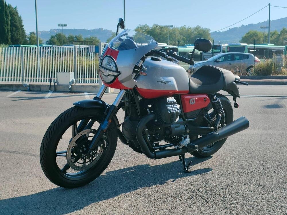 Moto Guzzi V7 Stone Corsa (2023 - 24) (5)