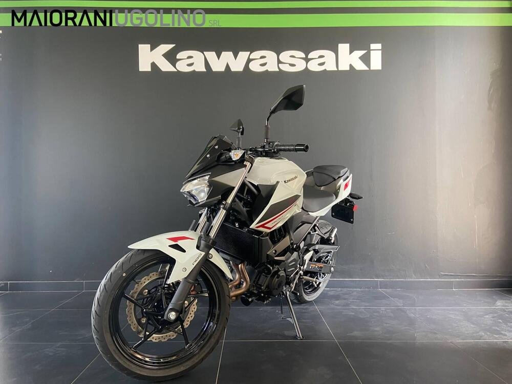 Kawasaki Z 400 (2023) (4)