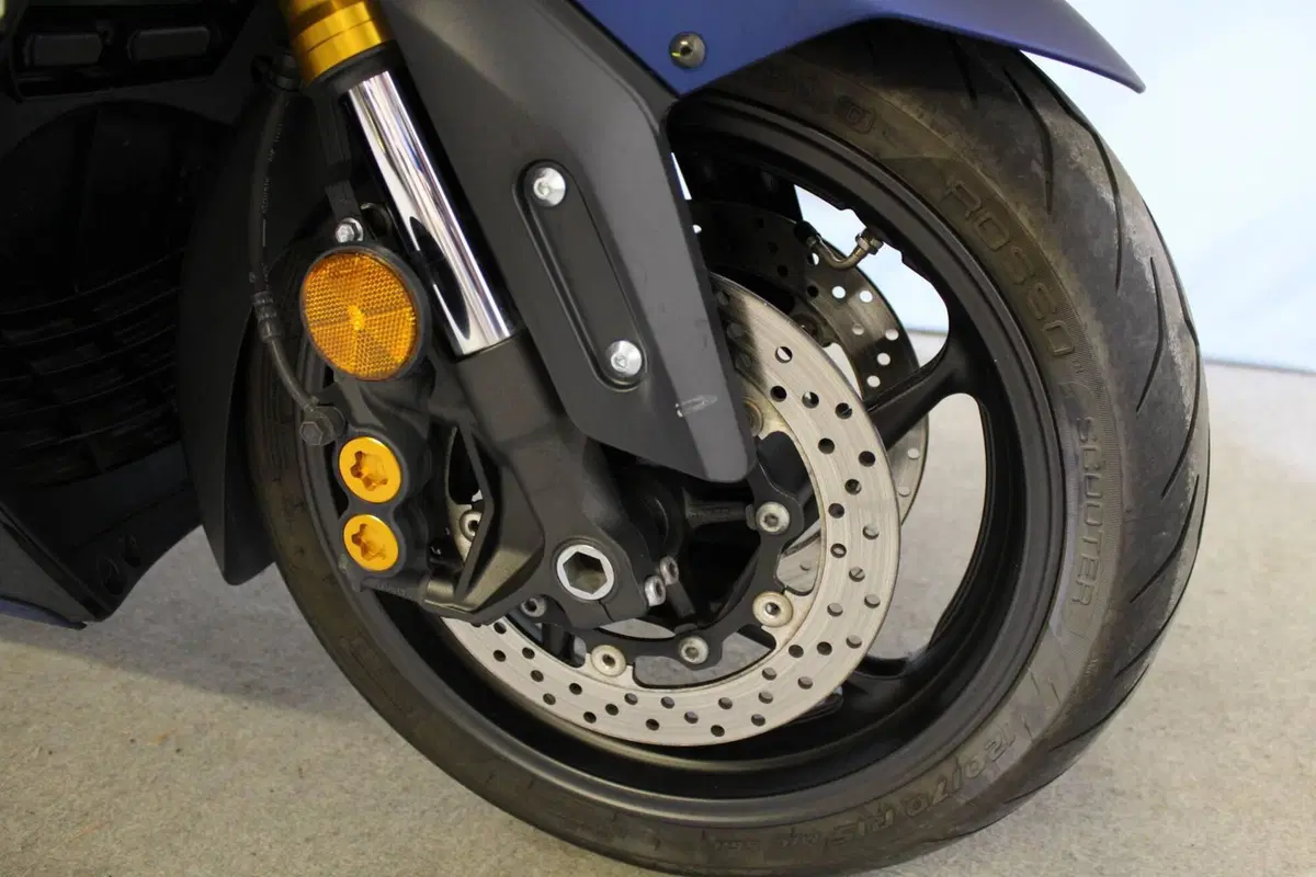 Yamaha T-Max 530 DX (2017 - 19) (7)