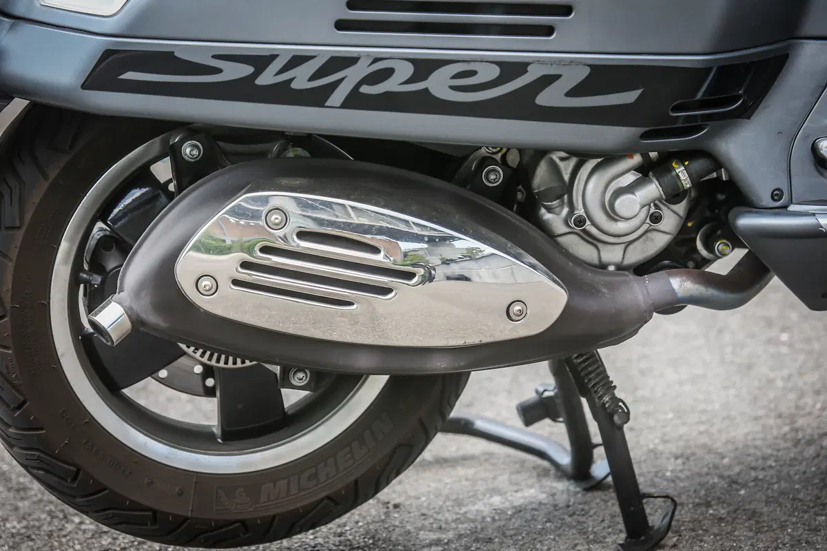 Vespa GTS 300 SuperSport (66)