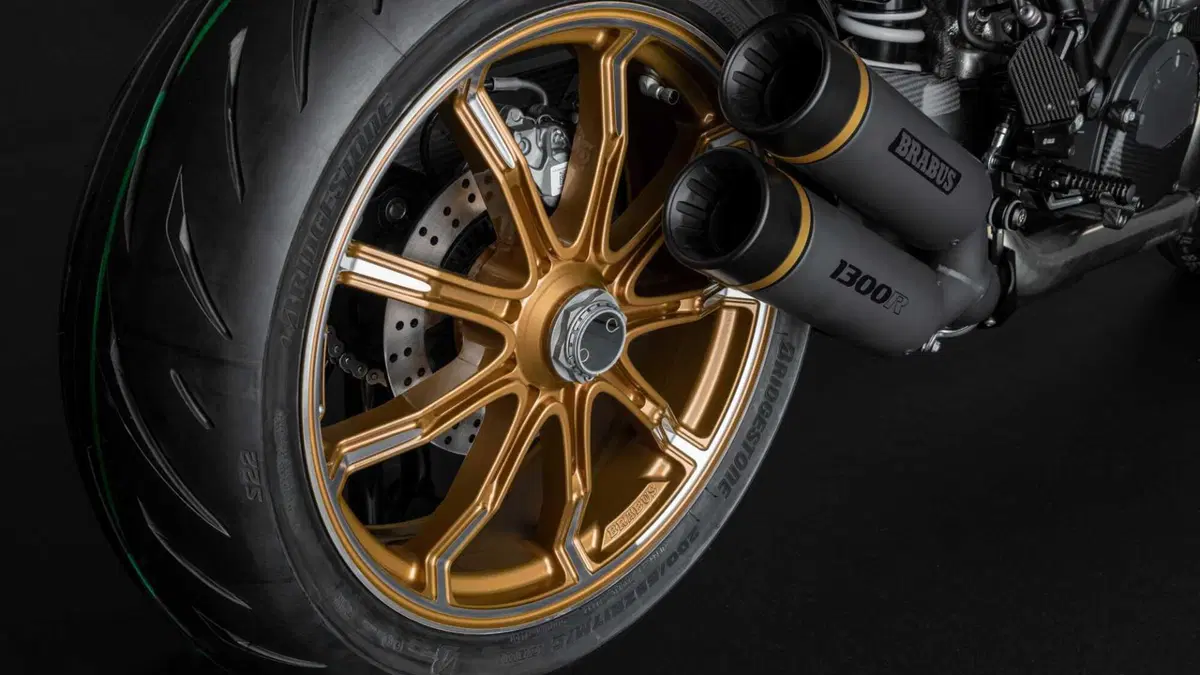 KTM Brabus 1300 R Brabus 1300 R Masterpiece Edition (2024 - 25) (14)