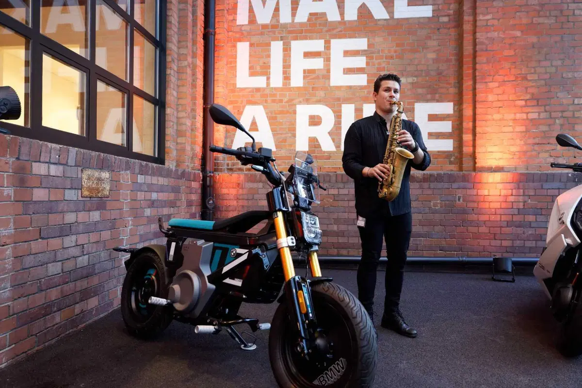 BMW Motorrad Welt: la nuova sede apre le porte per il centenario [GALLERY] (12)