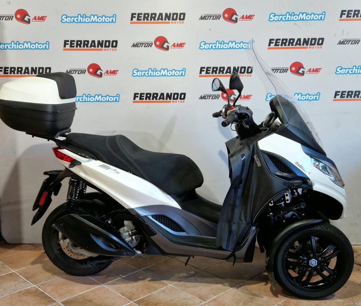 Vendo Piaggio MP3 300 ABS Hpe (2021 - 24) usata a Lucca (codice 9277649) 