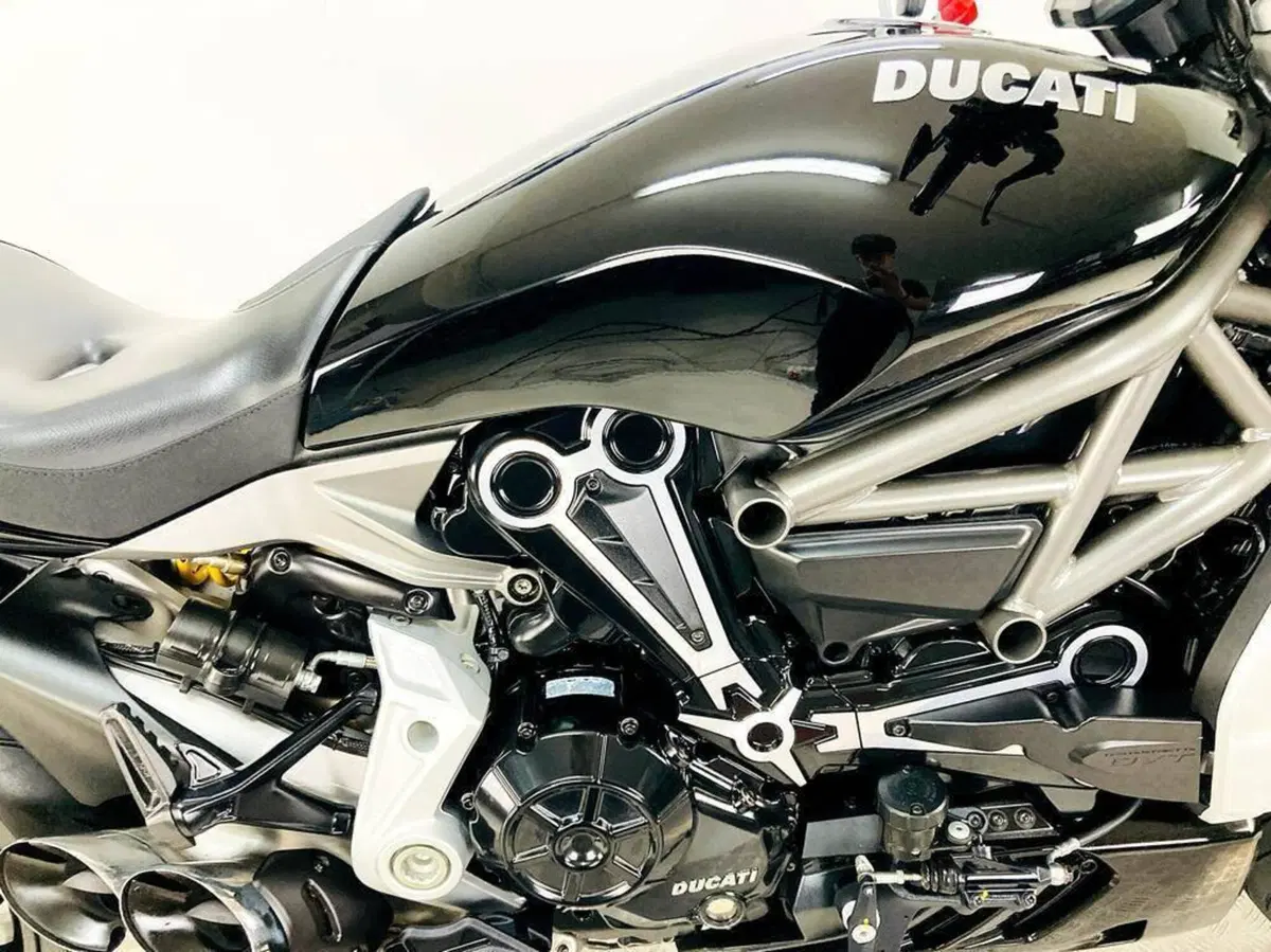 Ducati XDiavel 1262 S (2016 - 20) (8)