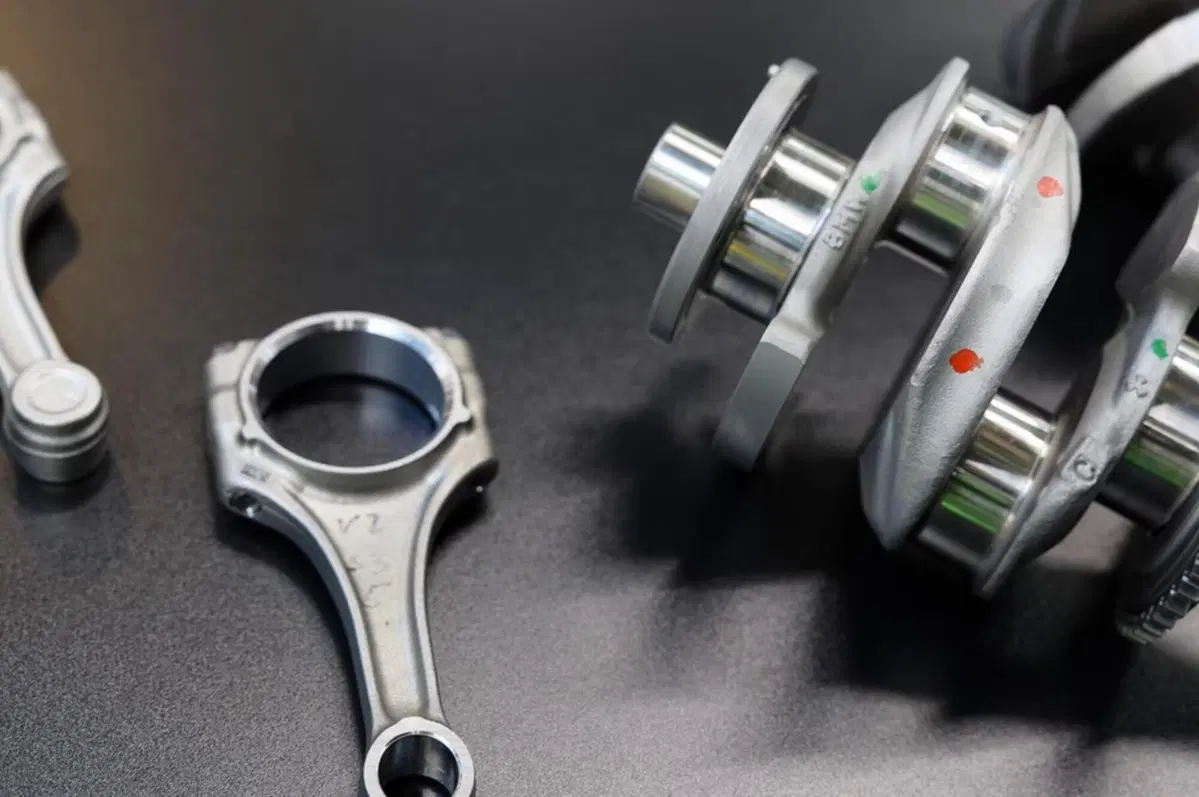 Dentro al motore della GS 1300 (4)