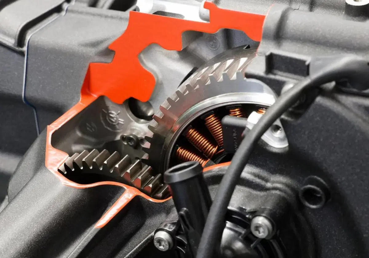 Dentro al motore BMW Boxer 1300 (10)