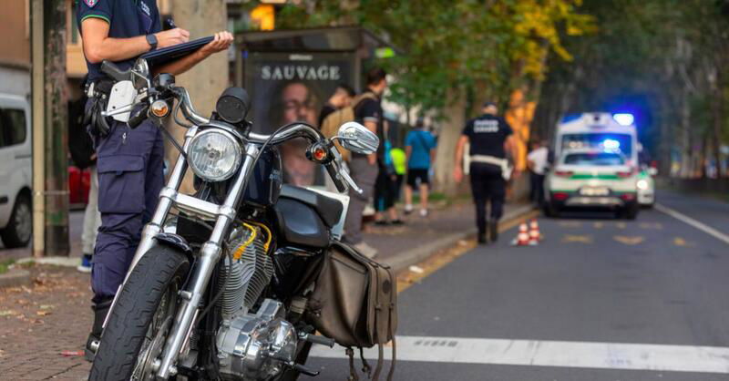 Milano, incidente in viale Jenner. Muore il pedone investito da una moto sabato sera: era in coma da due giorni 