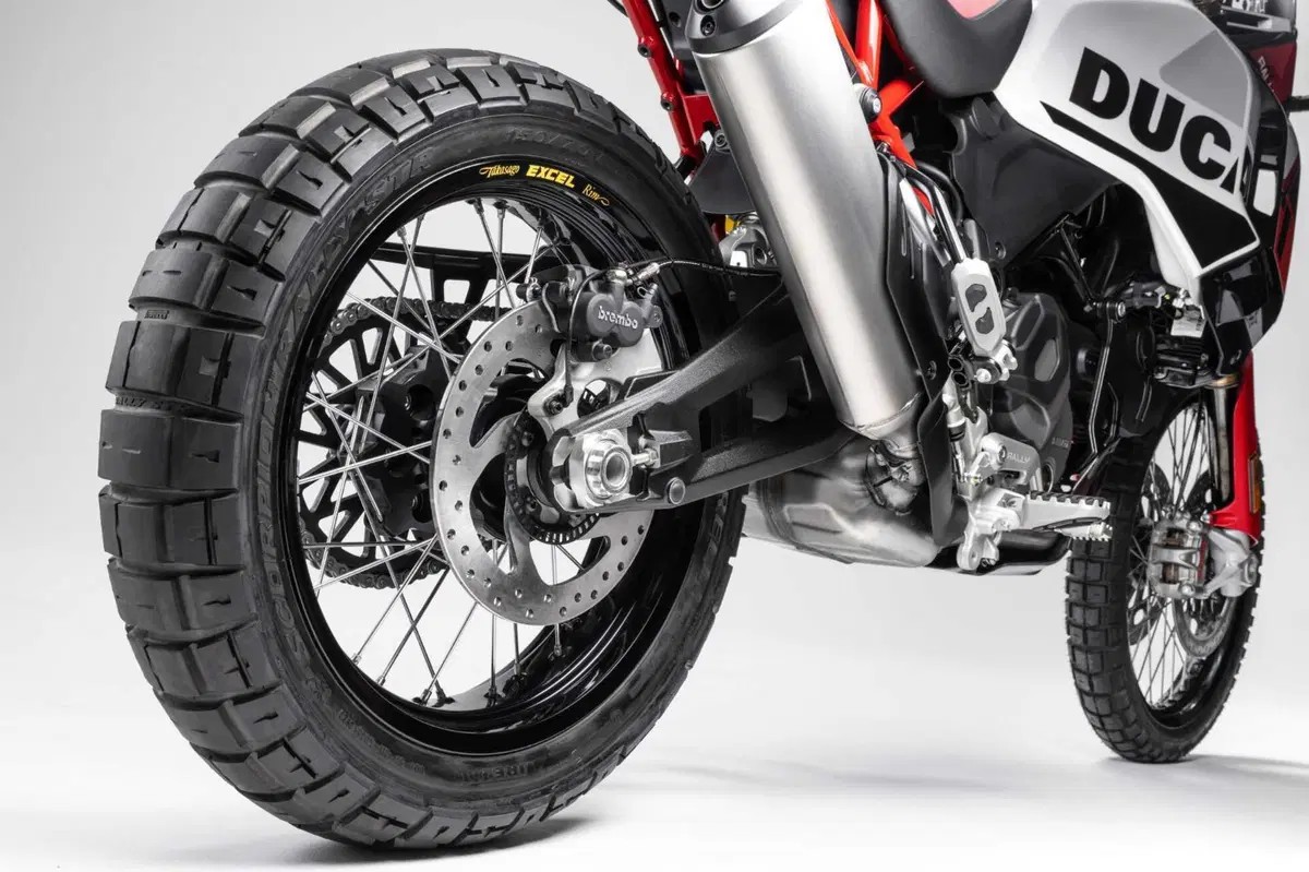 Ducati presenta la nuova DesertX Rally. Qui tutti i dettagli [VIDEO] (3)