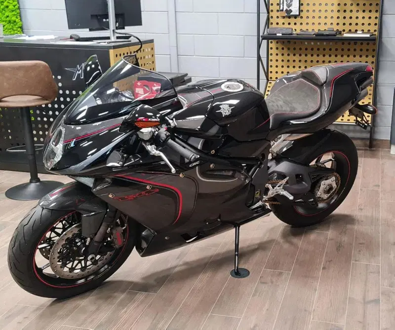 MV Agusta F4 1000 (2010 - 15) (4)