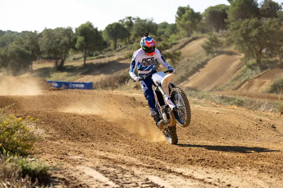Yamaha YZ250F 2024 TEST. In una parola? Facilità! [VIDEO e GALLERY] (4)