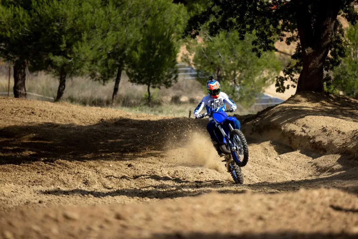Yamaha YZ250F 2024 TEST. In una parola? Facilità! [VIDEO e GALLERY] (14)