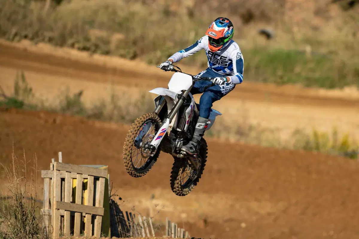 Yamaha YZ250F 2024 TEST. In una parola? Facilità! [VIDEO e GALLERY] (18)