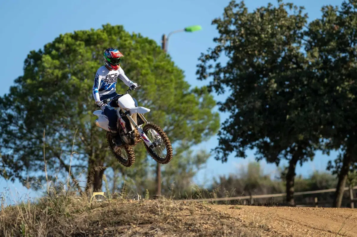 Yamaha YZ250F 2024 TEST. In una parola? Facilità! [VIDEO e GALLERY] (23)