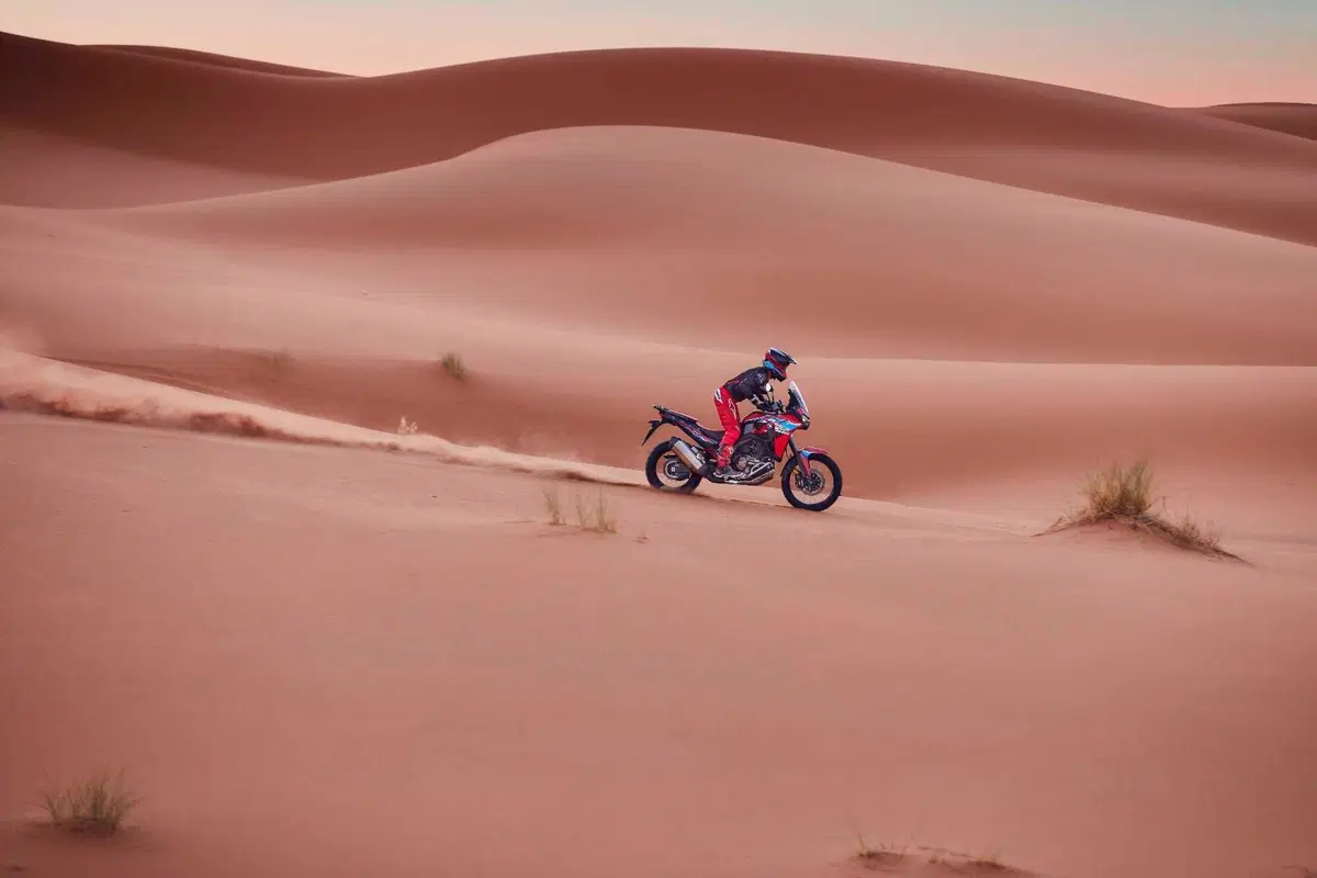 Honda presenta le nuove CRF1100L Africa Twin 2024 e Africa Twin Adventure Sports 2024