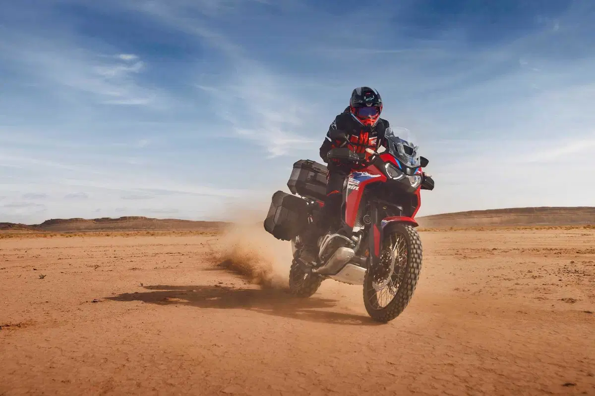 Honda presenta le nuove CRF1100L Africa Twin 2024 e Africa Twin Adventure Sports 2024 (3)