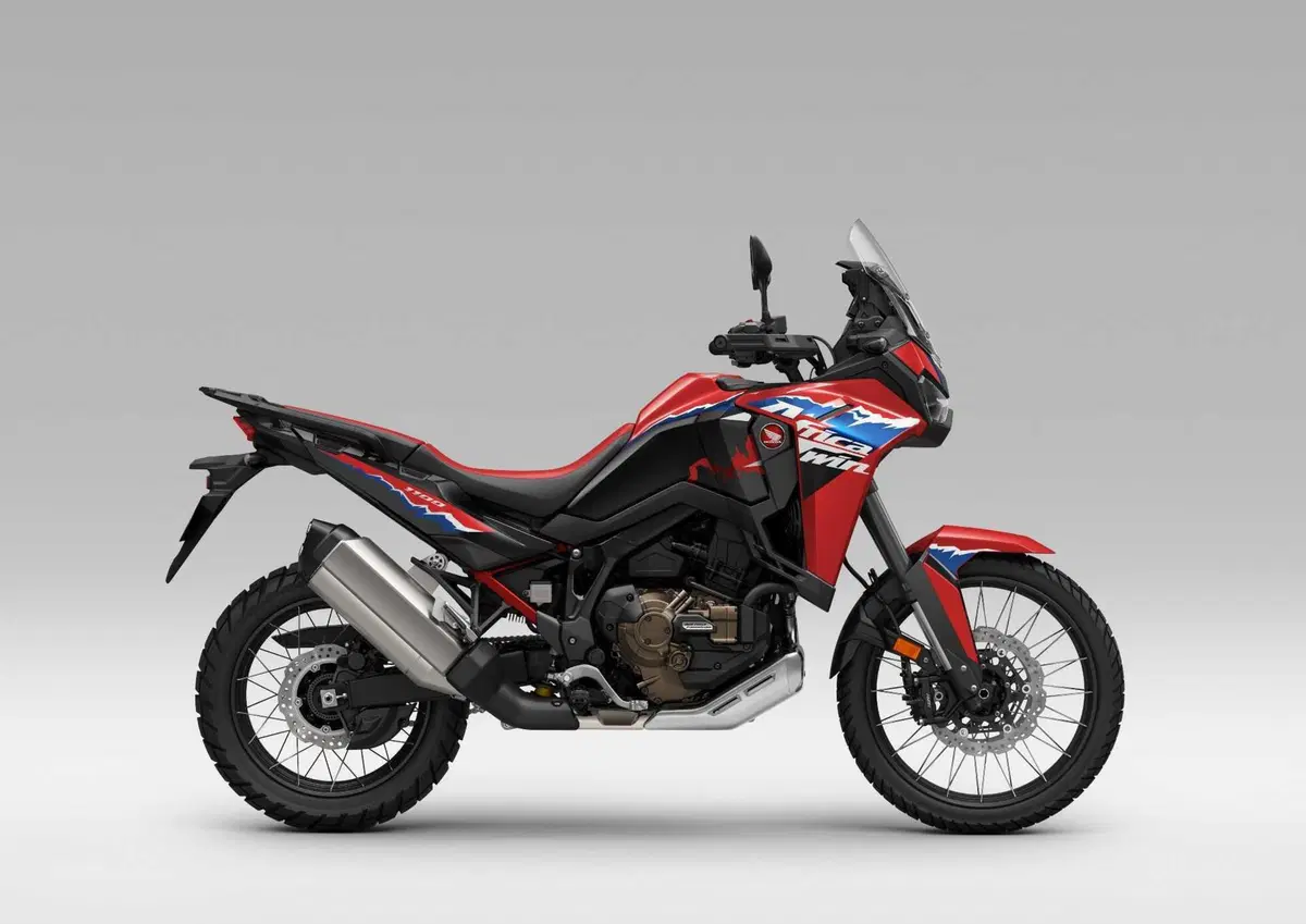 Honda presenta le nuove CRF1100L Africa Twin 2024 e Africa Twin Adventure Sports 2024 (5)