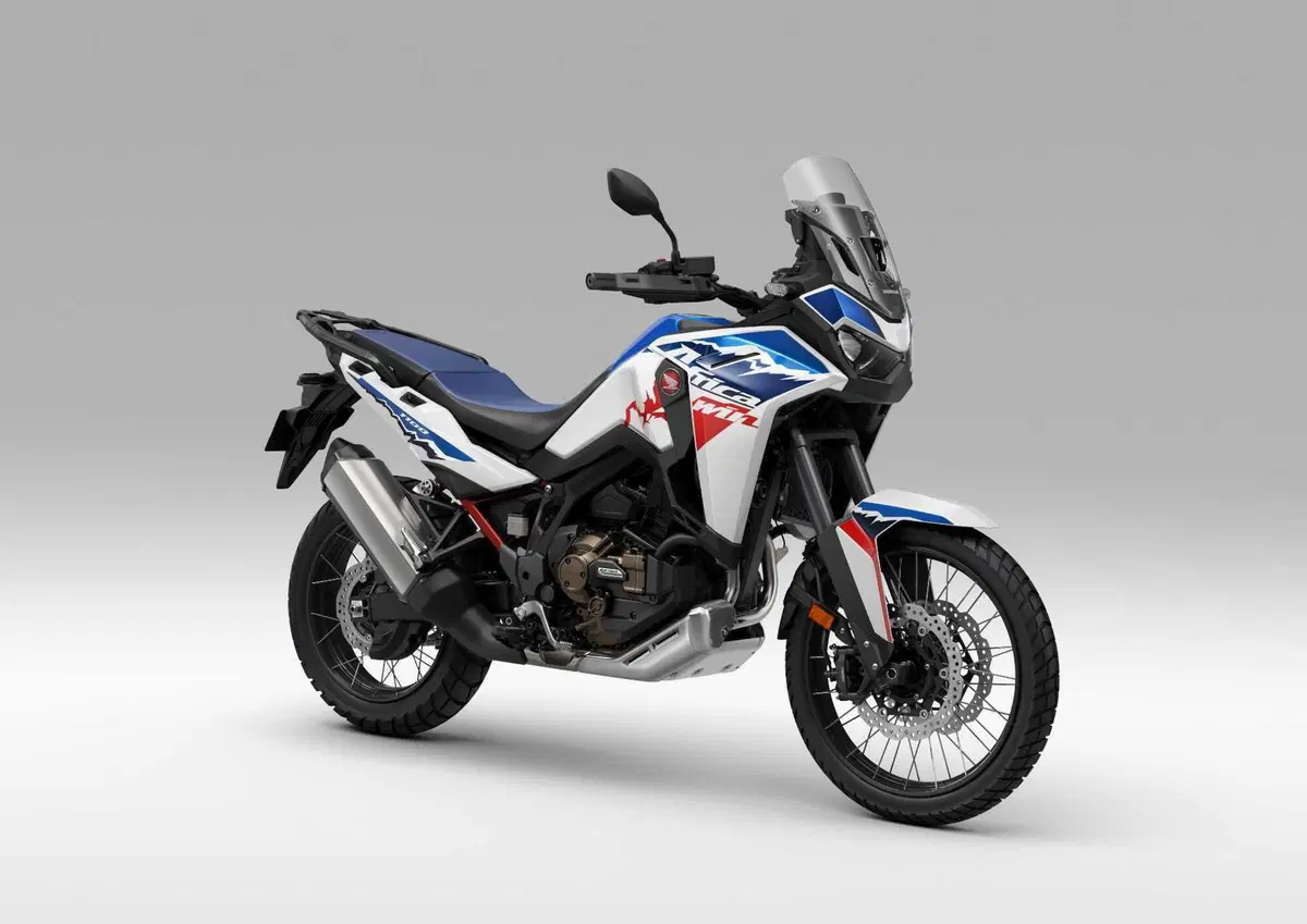 Honda presenta le nuove CRF1100L Africa Twin 2024 e Africa Twin Adventure Sports 2024 (6)