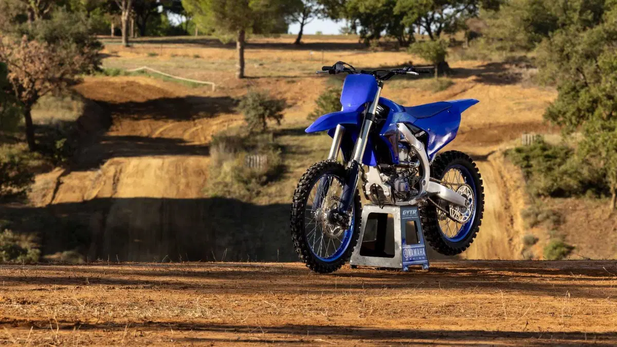 Yamaha YZ250F 2024 TEST. In una parola? Facilità! [VIDEO e GALLERY]