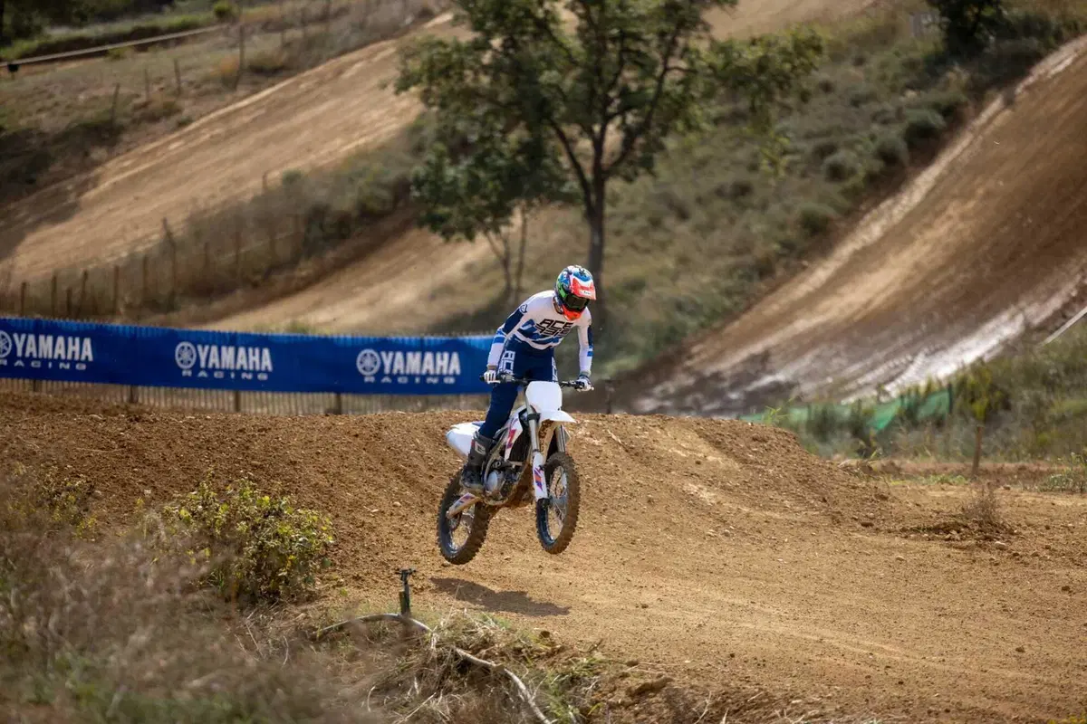 Yamaha YZ250F 2024: tanta confidenza in sella (9)