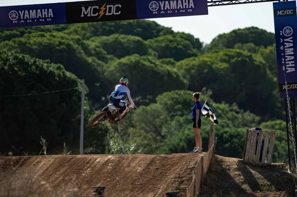 Yamaha YZ250F 2024: tanta confidenza in sella (26)