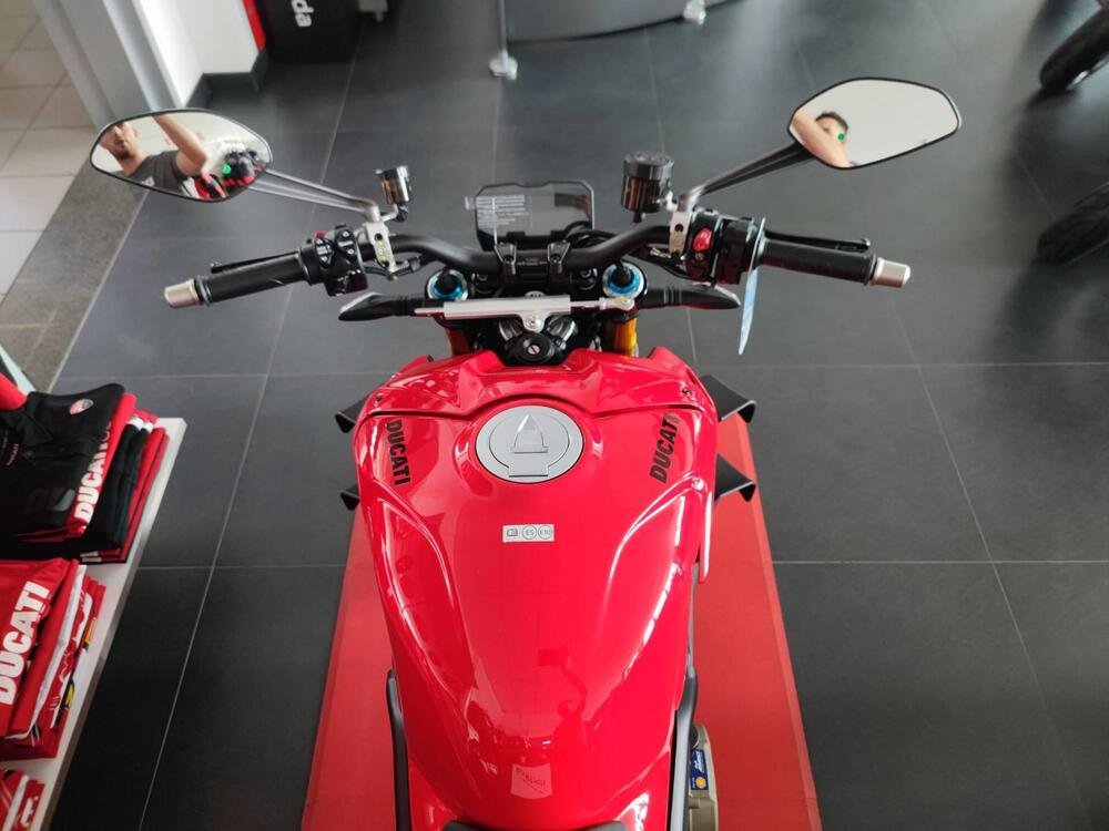 Ducati Streetfighter V4 S (2023 - 24) (4)