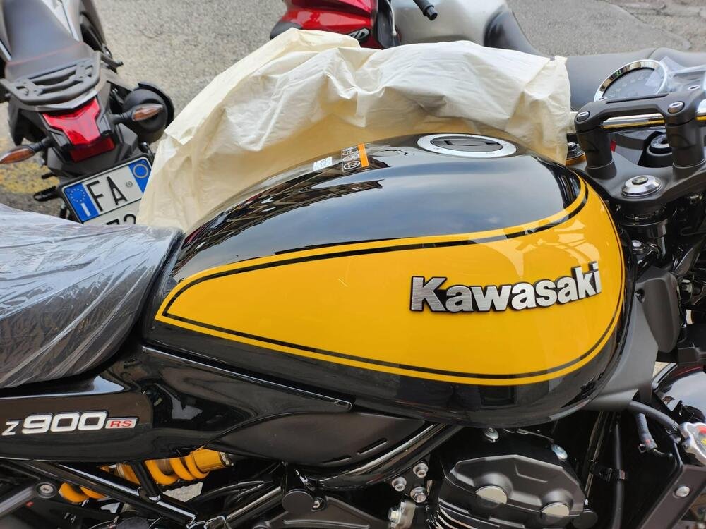Kawasaki Z 900 RS SE (2022 - 24) (2)