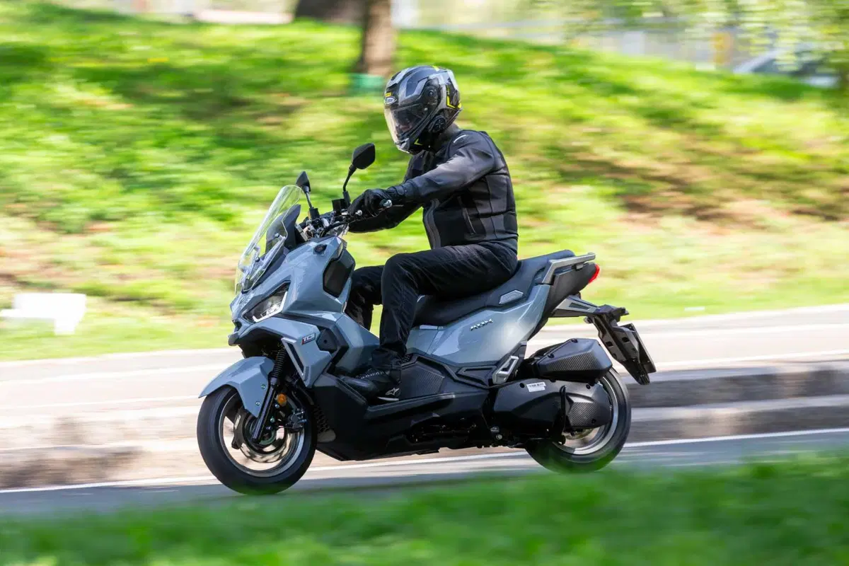 SYM ADX 125: Pensare in grande (3)