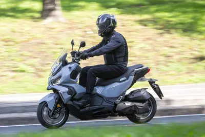 TEST SYM ADX: lo scooter 125 per l'adventuring di tutti i giorni [VIDEO]
