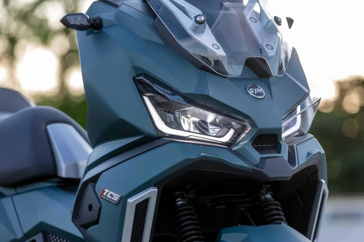 SYM ADX 125: Pensare in grande (3)