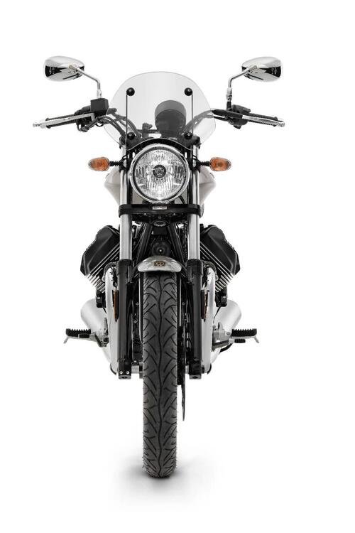 Moto Guzzi V9 Roamer (2021 - 24) (3)