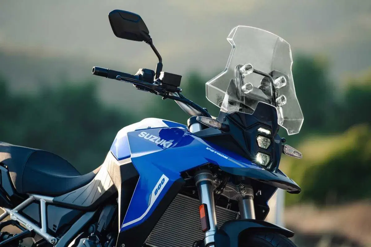 Suzuki svela la V-Strom 800 SE con anteriore da 19: dettagli, prezzo e disponibilità (11)