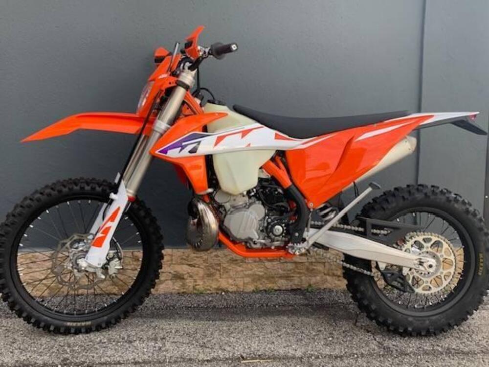 KTM EXC 250 TPI (2023) (2)