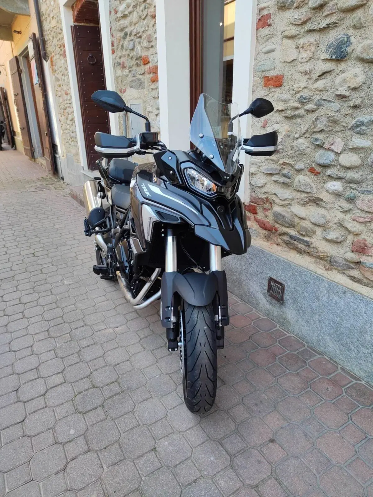 Benelli TRK 702 (2023 - 25) (3)