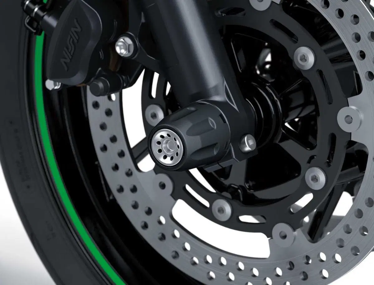 Ecco com'è fatta la prima moto ibrida al mondo: Kawasaki Ninja 7 Hybrid [GALLERY] (27)